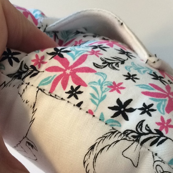 Handmade Grinch Character Tooth fairy floral pillow for girls - Picture 4 of 6